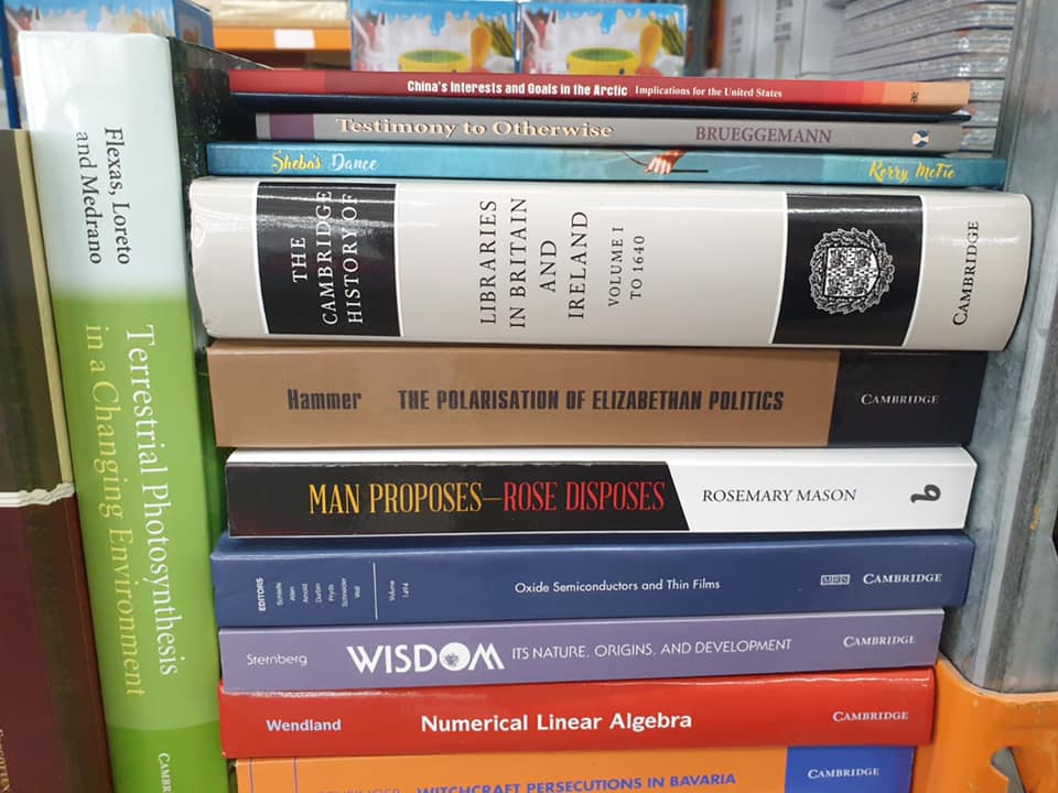 MYSTERY BOX OF 10|20 BOOKS FOR THE EDUCATED MIND