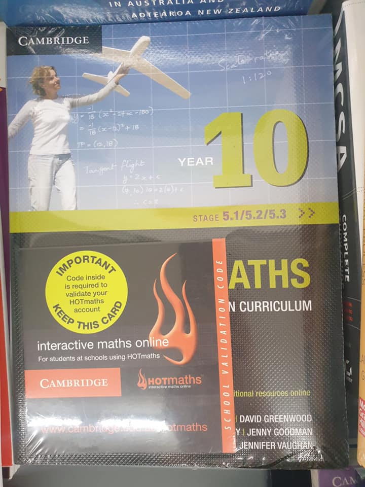 MYSTERY BOX OF 10|20 BOOKS FOR THE EDUCATED MIND