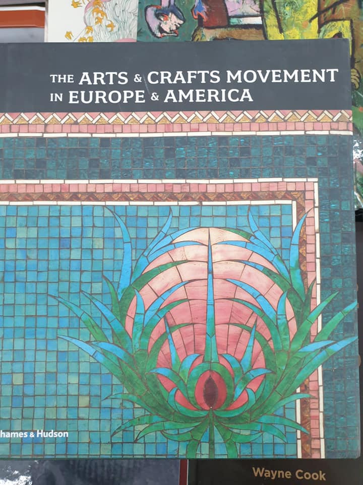 MYSTERY BOX OF 10|20 BOOKS FOR THE EDUCATED MIND