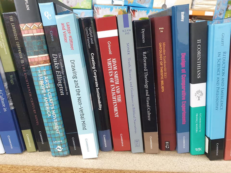 MYSTERY BOX OF 10|20 BOOKS FOR THE EDUCATED MIND