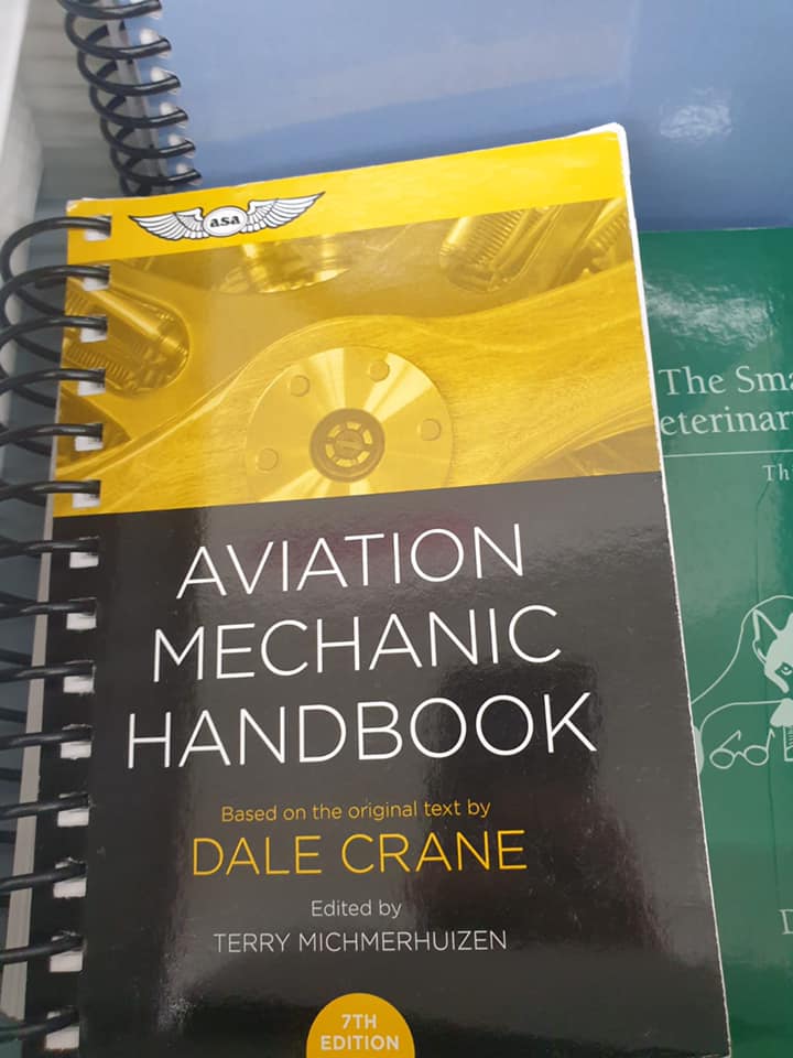 MYSTERY BOX OF 10|20 BOOKS FOR THE EDUCATED MIND