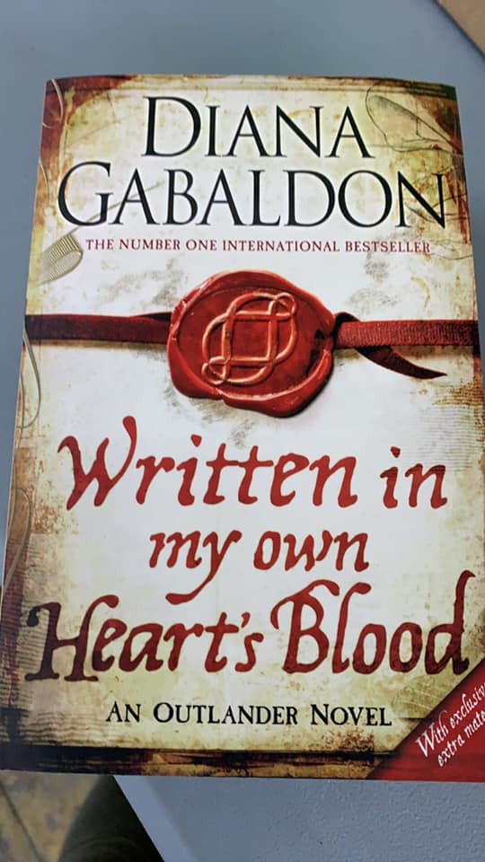 BOX OF BOOKS FOR THE CURIOUS MIND MIN 15 BOOKS