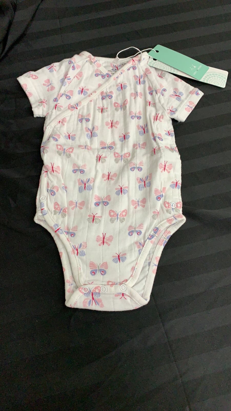 10 ASSORTED ADEN AND ANAIS PREMIUM BABY WEAR BOX