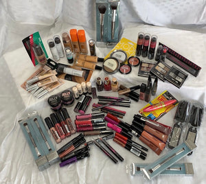 Super Mystery Pack Of 30|100 Assorted Makeup Shades All Big Brands
