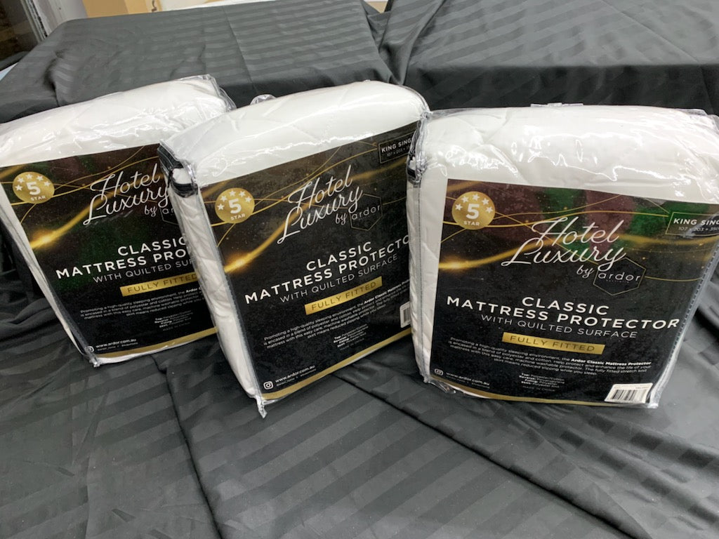 5 STAR ARDOR HOTEL LUXURY  KING SINGLE MATTRESS PROTECTORS