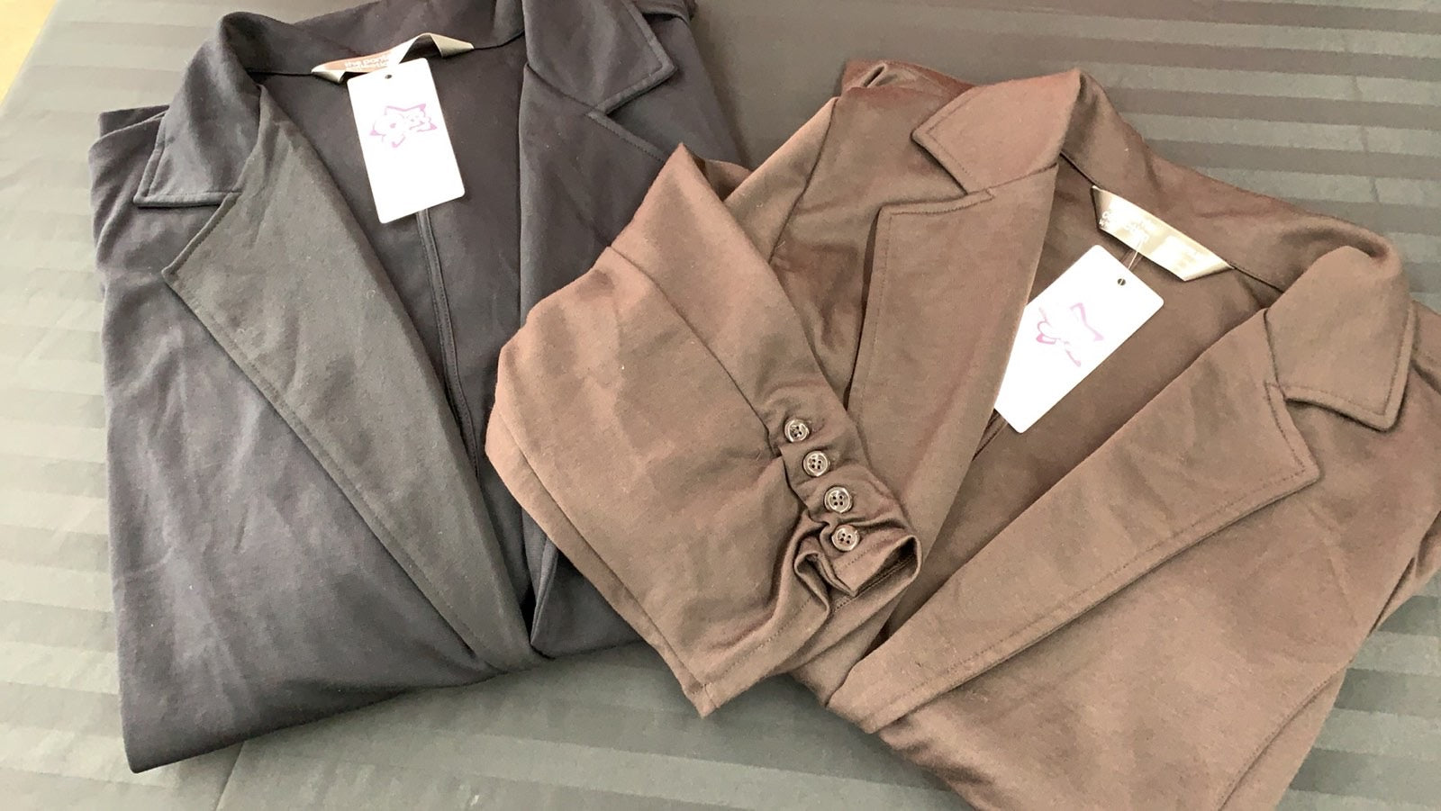 BOX OF 10 OR 20 ASSORTED DESIGNERS WOMEN’S CLOTHING