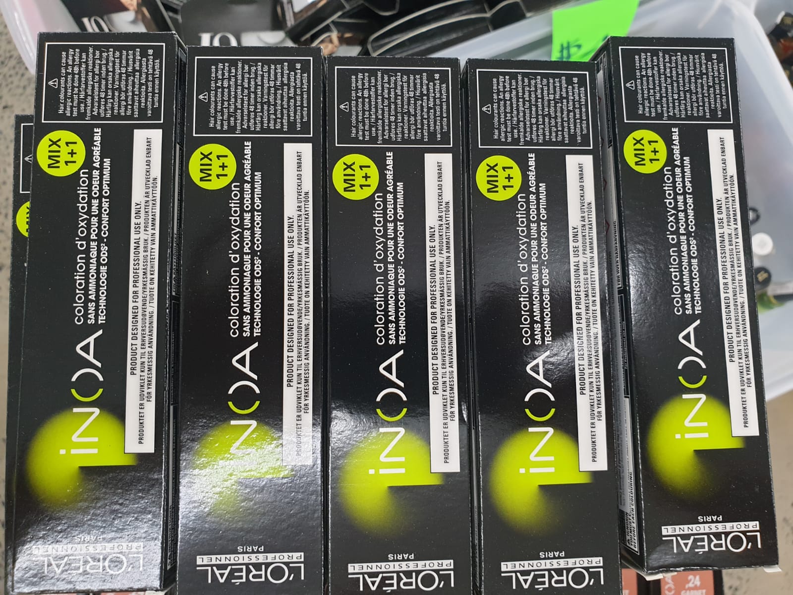 PACK OF 20 PROFESSIONAL LOREAL HAIR COLOURS