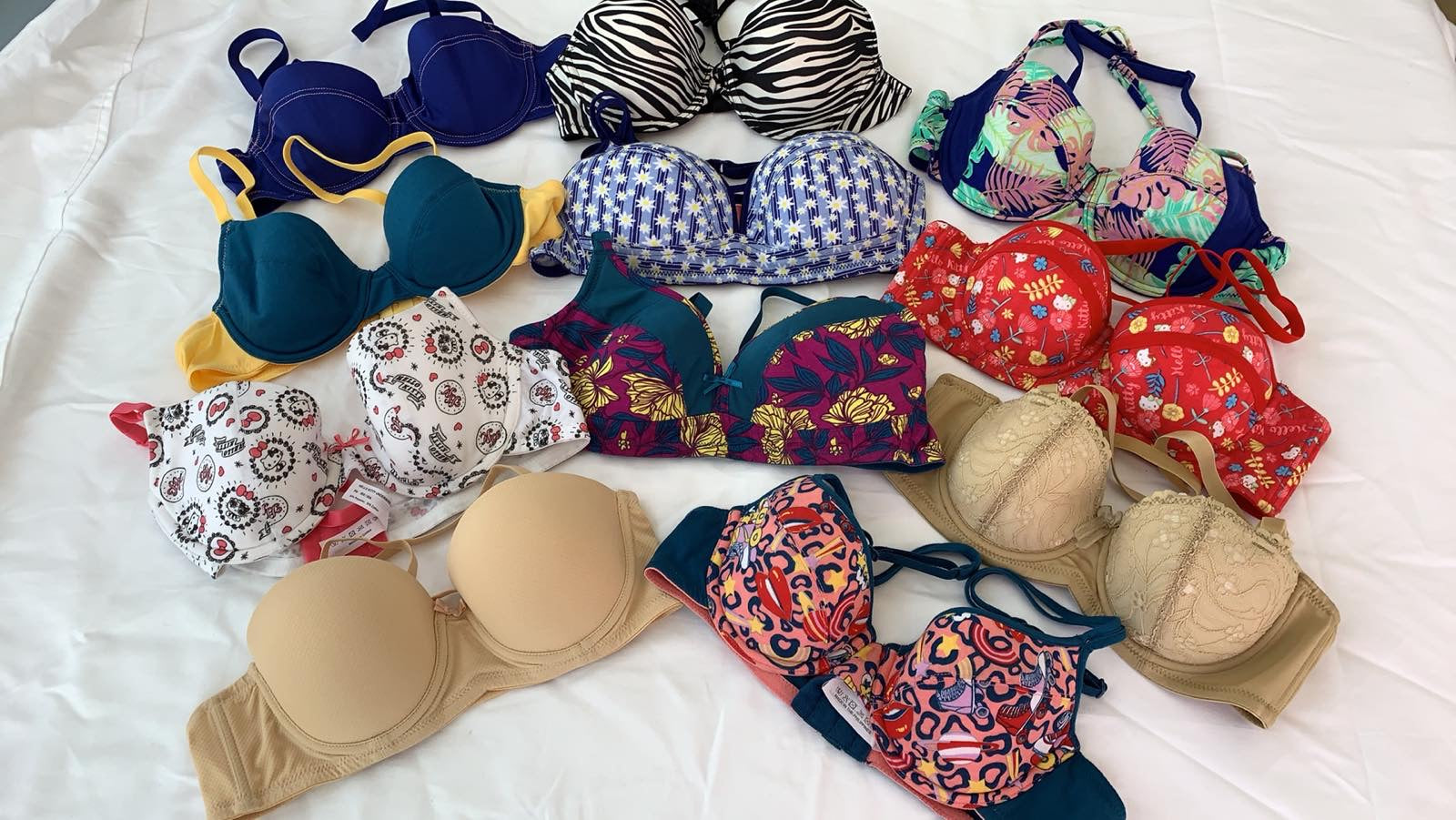 10 PACK OF AUTHENTIC AVON BRAS