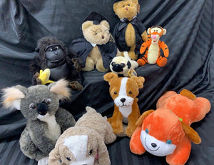 BOX OF QUALITY ASSORTED SOFT TOYS MANY RARE AND COLLECTABLE ITEMS