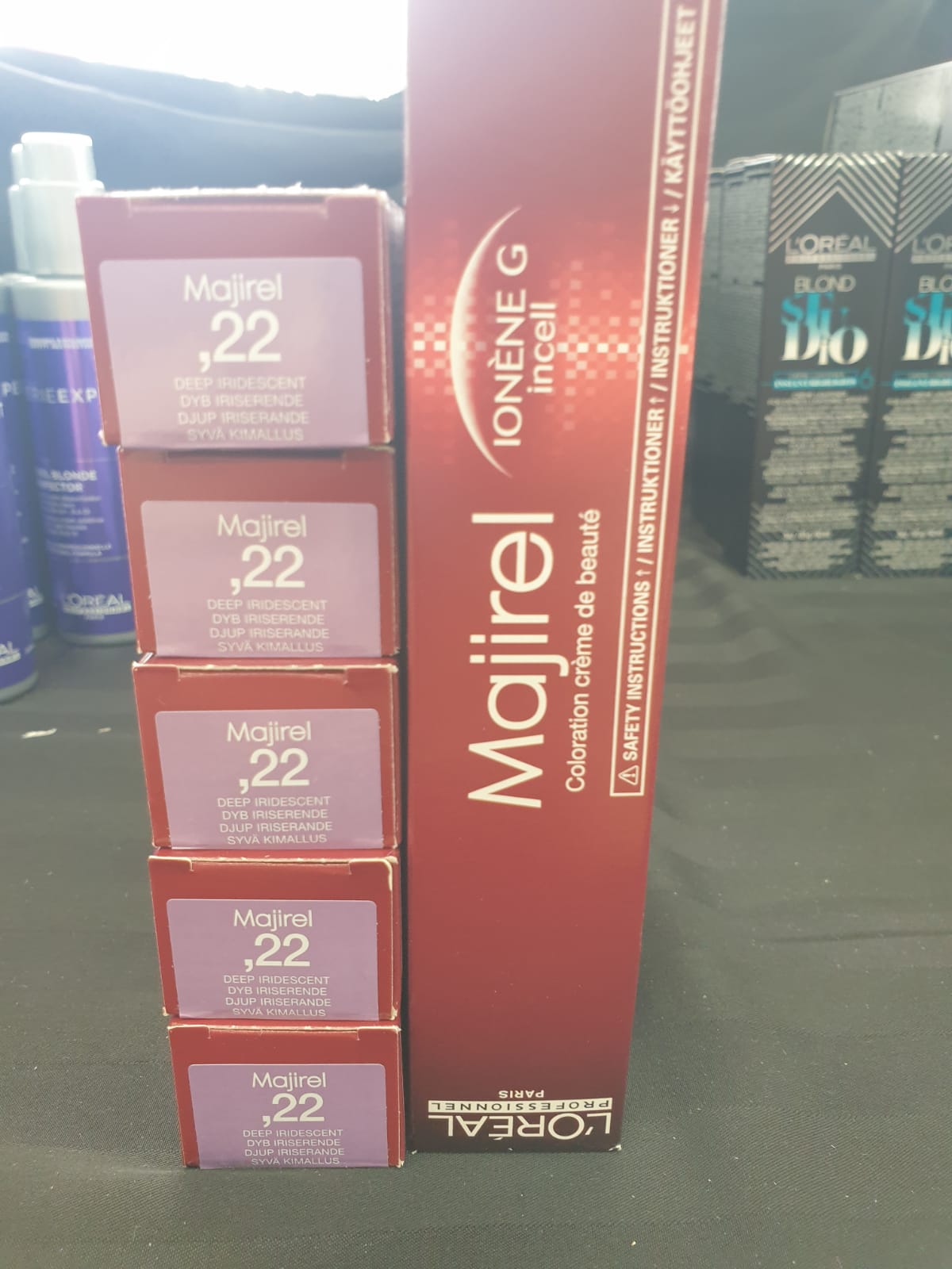 PACK OF 20 PROFESSIONAL LOREAL HAIR COLOURS