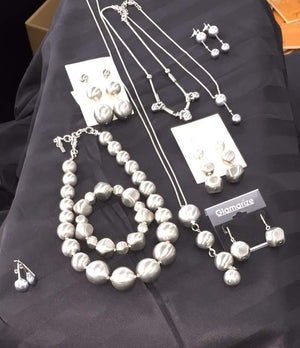 50 x ASSORTED MYER AND DAVID JONES JEWELLERY MEGA BUNDLE