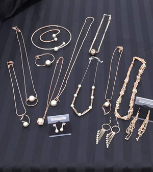 50 x ASSORTED MYER AND DAVID JONES JEWELLERY MEGA BUNDLE