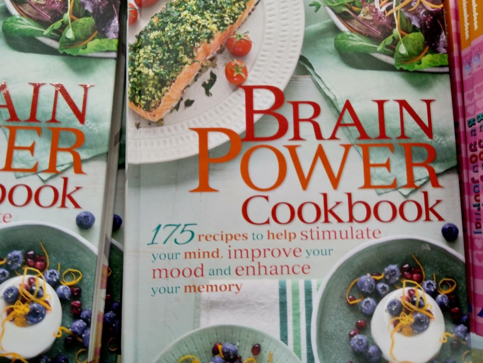 AMAZING MYSTERY BOX OF BOOKS 10|20