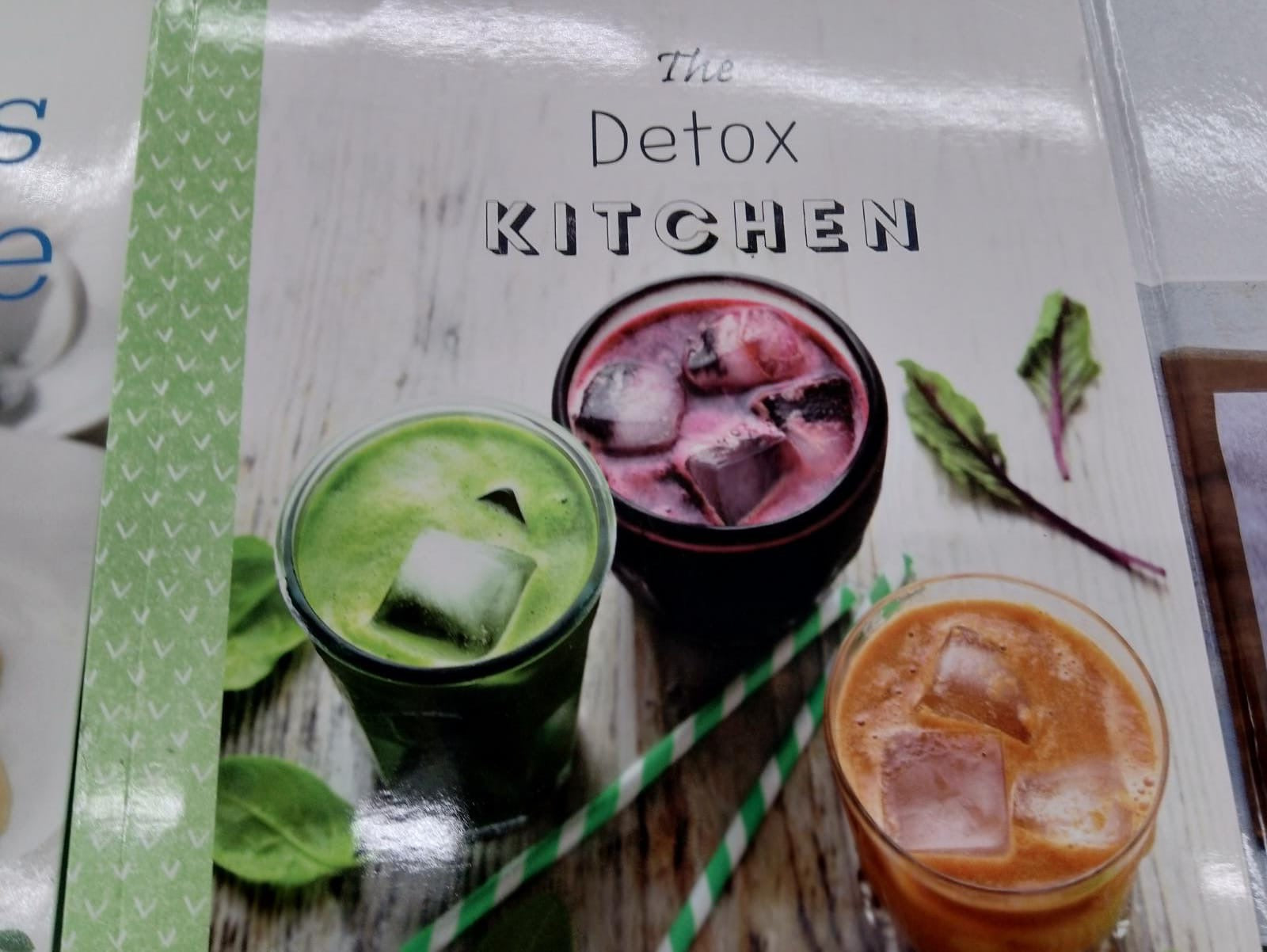 AMAZING MYSTERY BOX OF BOOKS 10|20