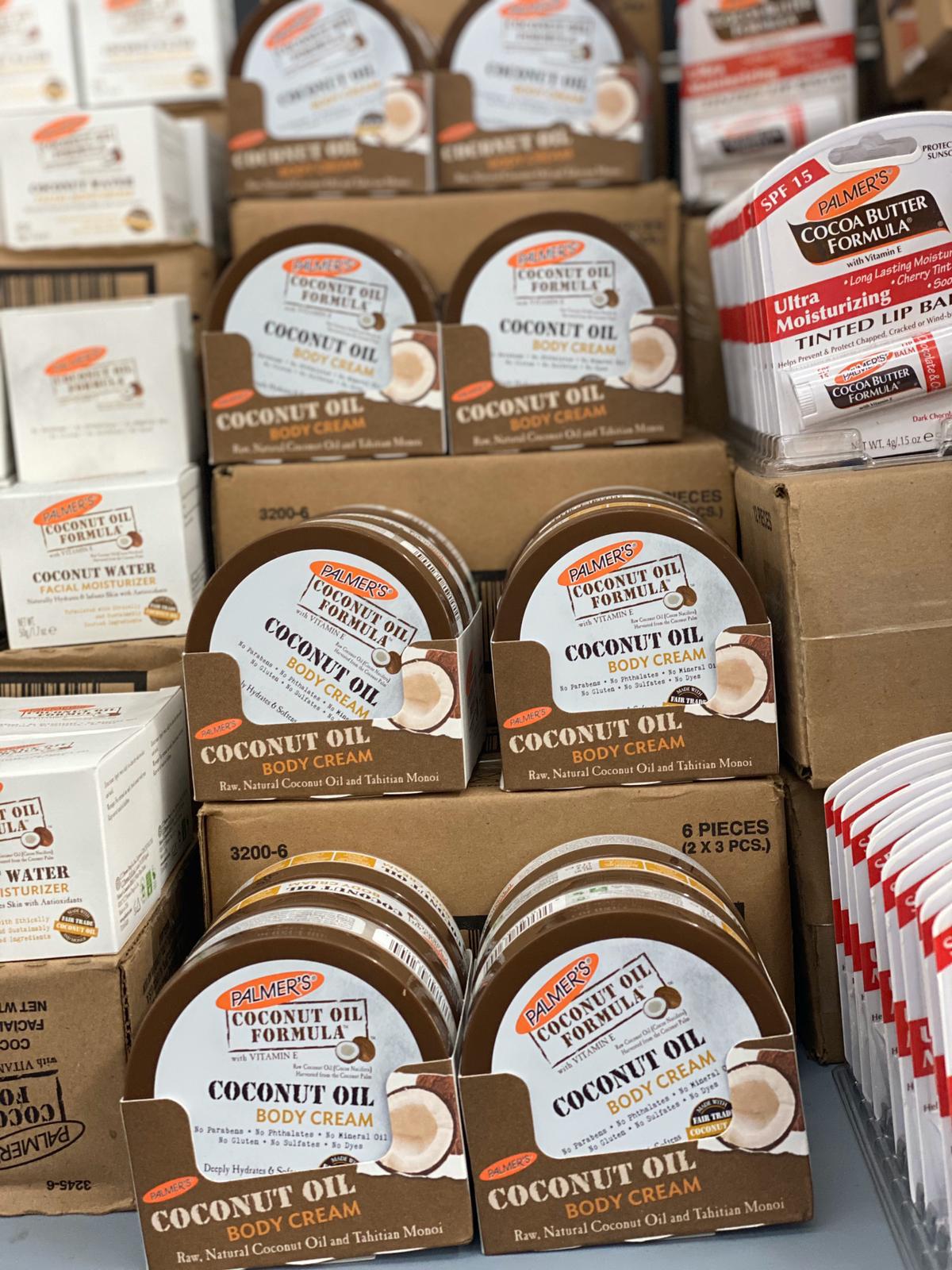 202 PIECE MASTER MAKEUP AND BEAUTY PACK + BONUS