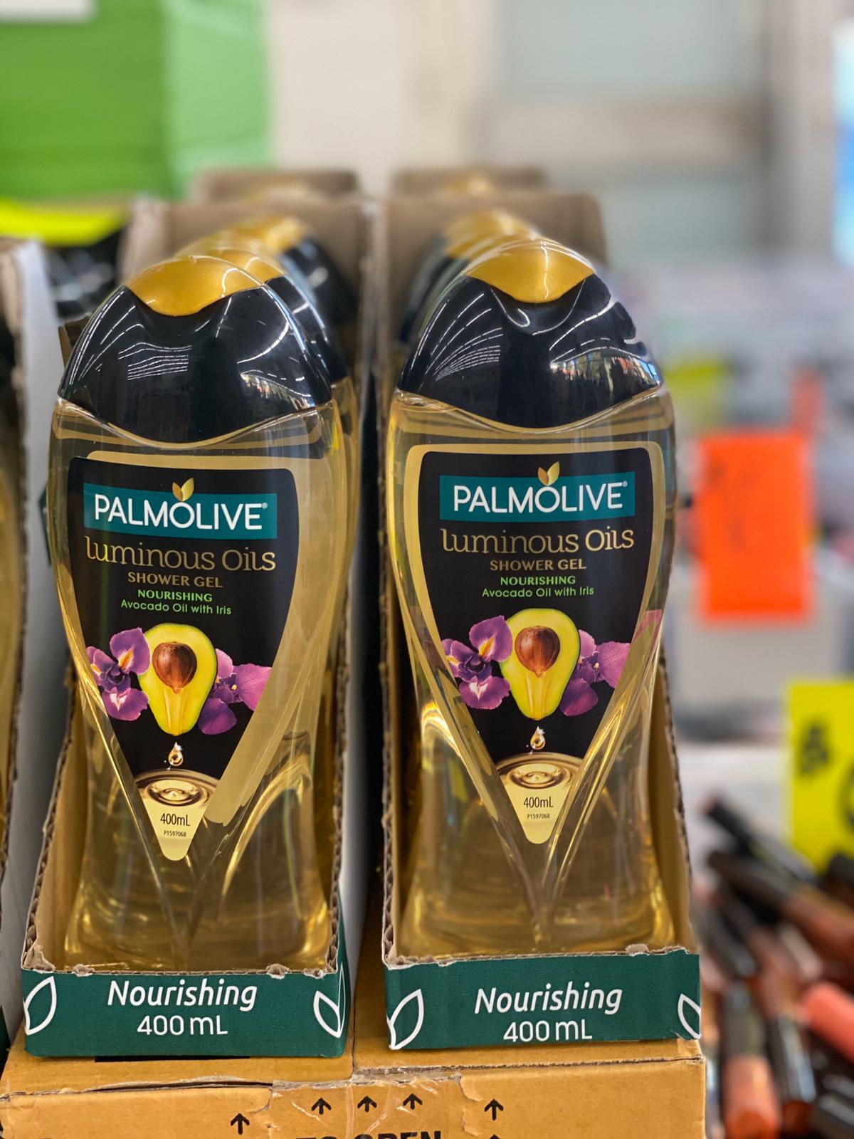 202 PIECE MASTER MAKEUP AND BEAUTY PACK + BONUS