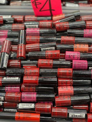 MONEY SAVING BUNDLE DEAL! SUPER MAKEUP MYSTERY PACK + PACK OF HAIR COLOURS