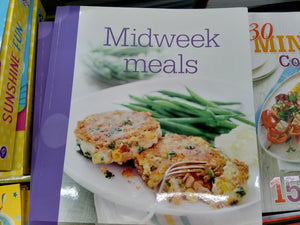 AMAZING MYSTERY BOX OF BOOKS 10|20