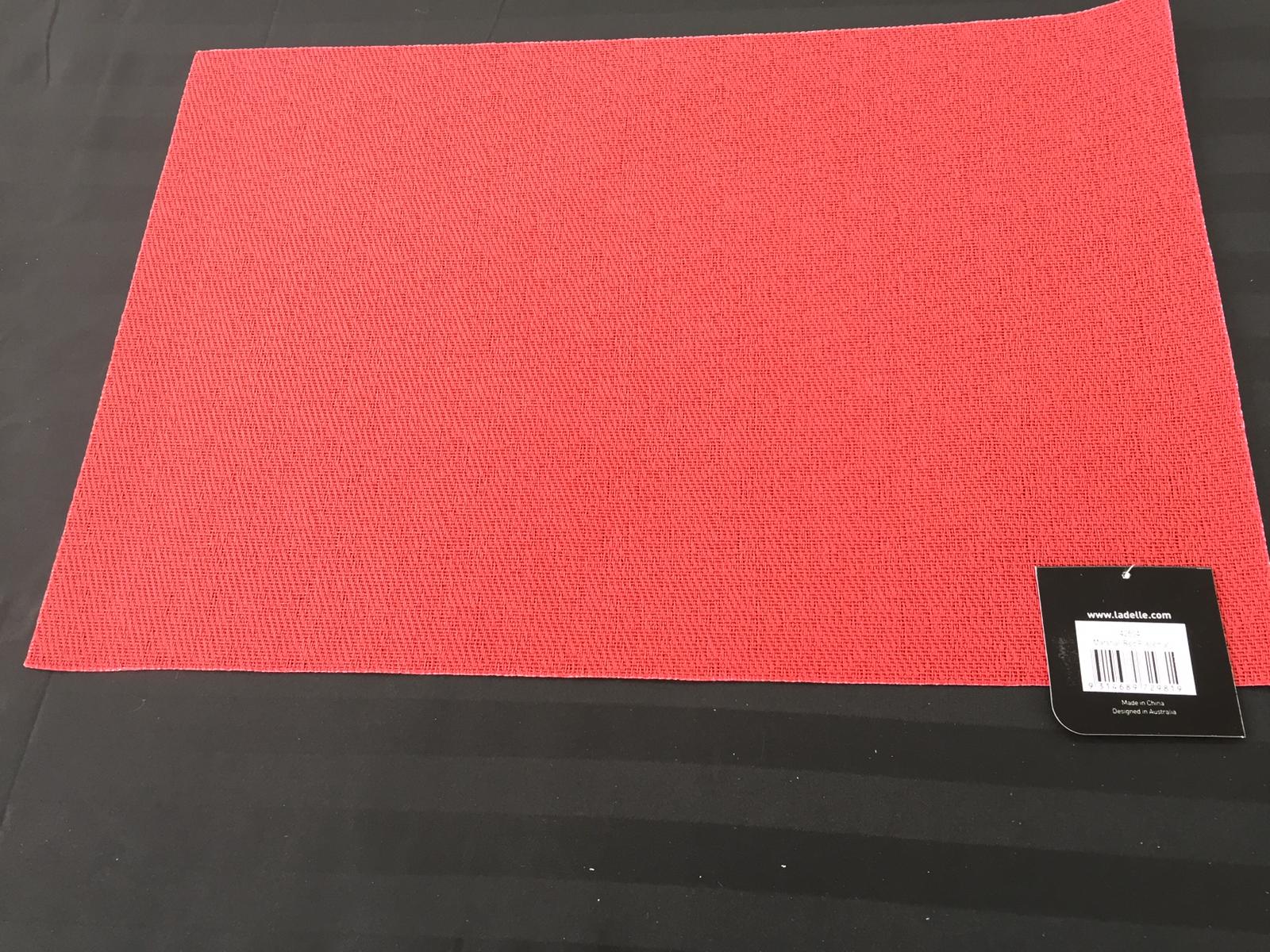 Ladelle Place Mats And Table Runners Clearance